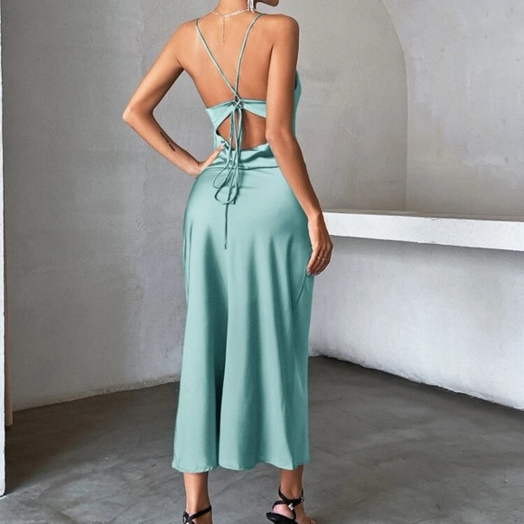 SHEIN SXY Solid Tie Backless Cami Dress - Picture 2 of 4